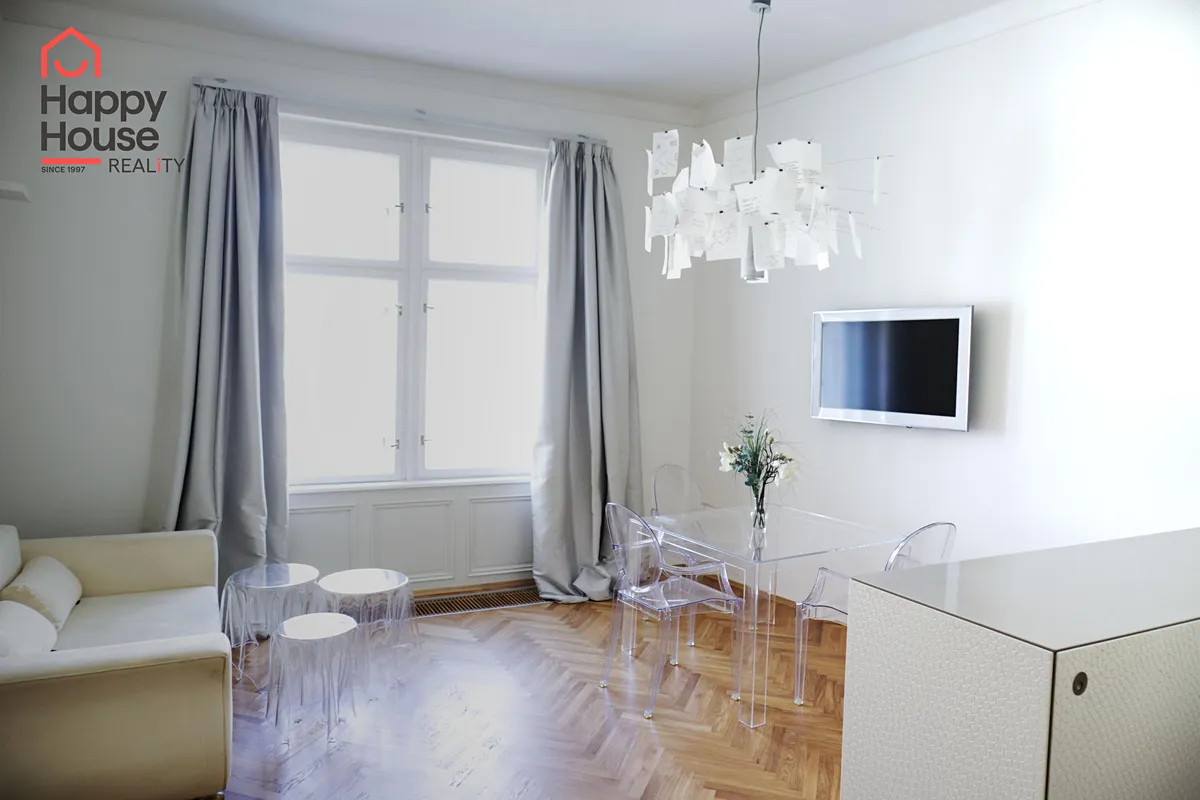 Pronájem bytu 3+kk 84 m²